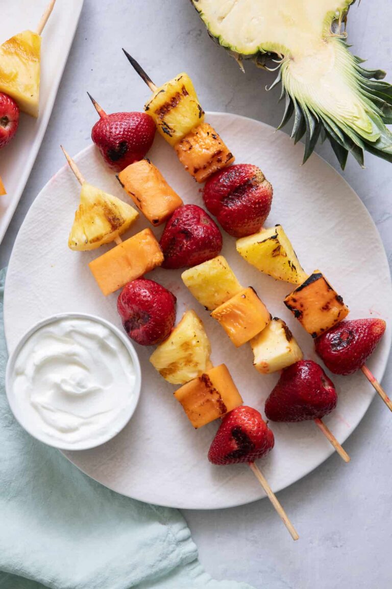 Cabobs with Fruit and Meat